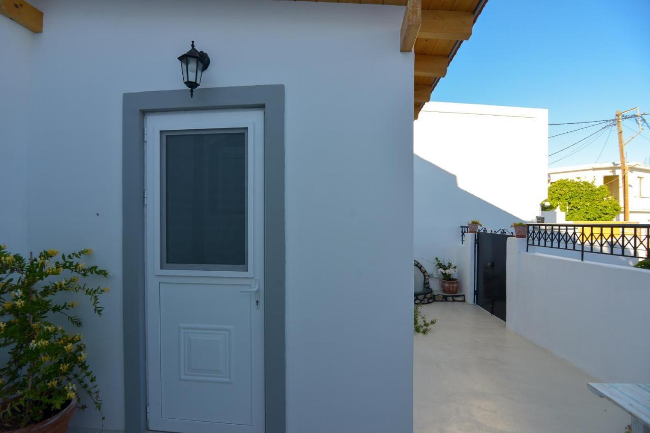 Rhodes Archangelos Traditional In With Private Yard Vakantiehuis